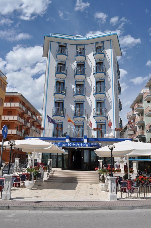 Hotel Real ซอตโตมารีนา ภายนอก รูปภาพ